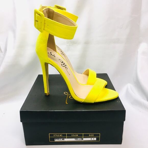 SO ME STELLAR BRIGHT YELLOW HEELS - Picture 1 of 9